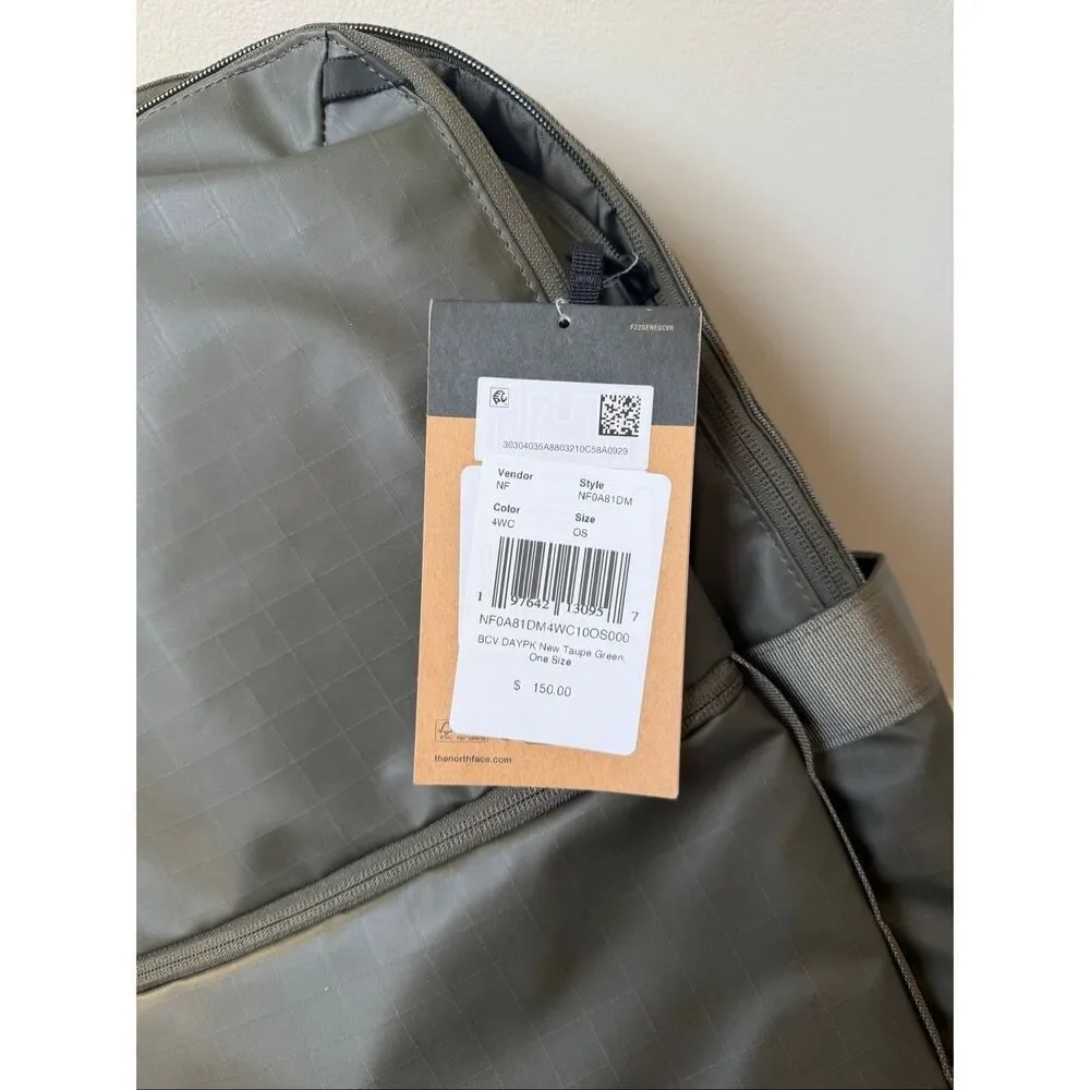 North Face Backpack Base Camp‎ Voyager NEW Daypack New Taupe Green TNF Black